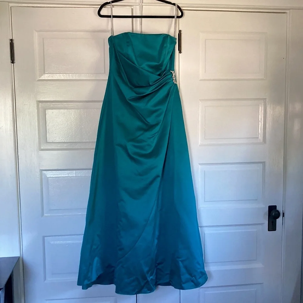 David’s Bridal Gown
